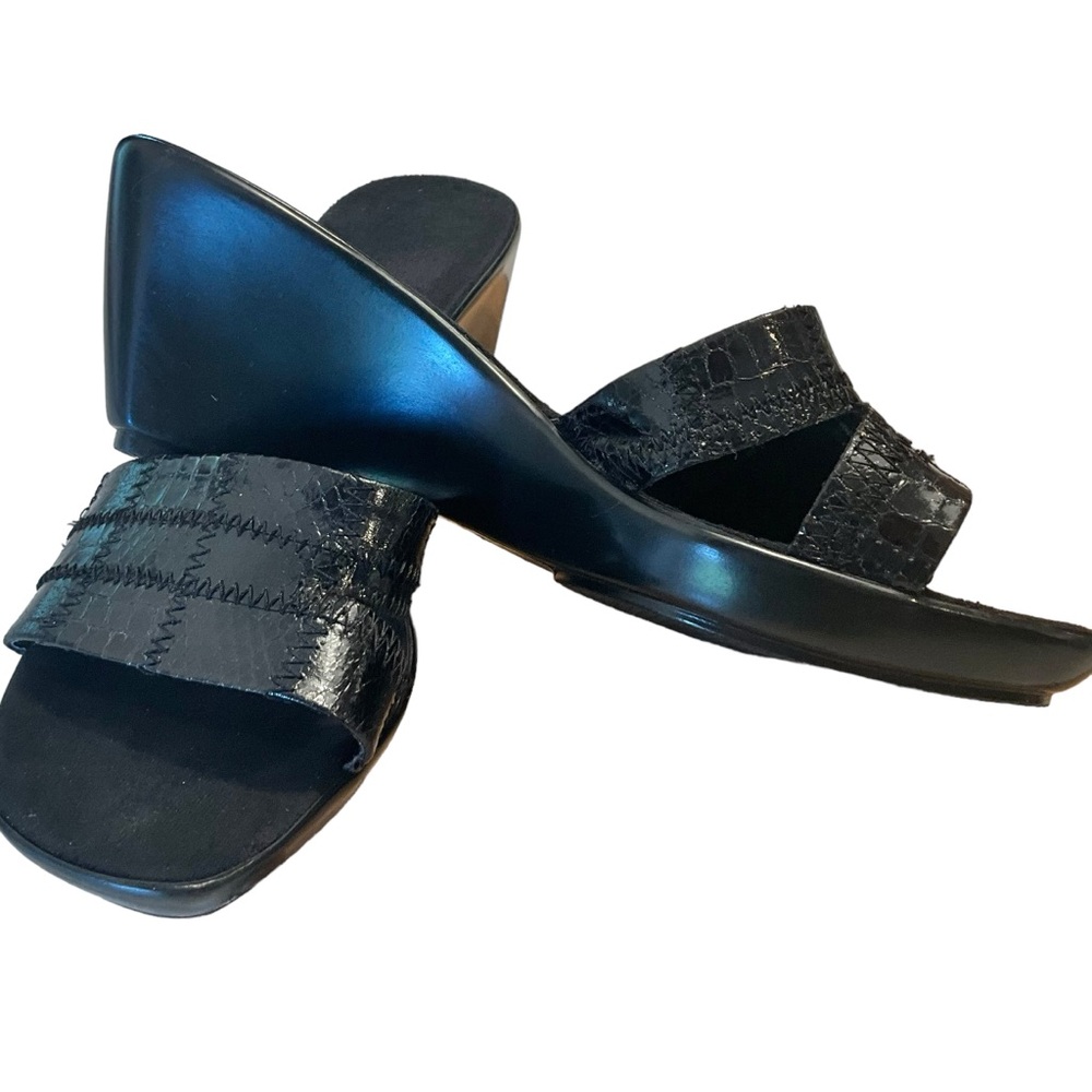 Made in Italy Faux Crocodile Low Heeled Sandals Wedges - Picture 1 of 6